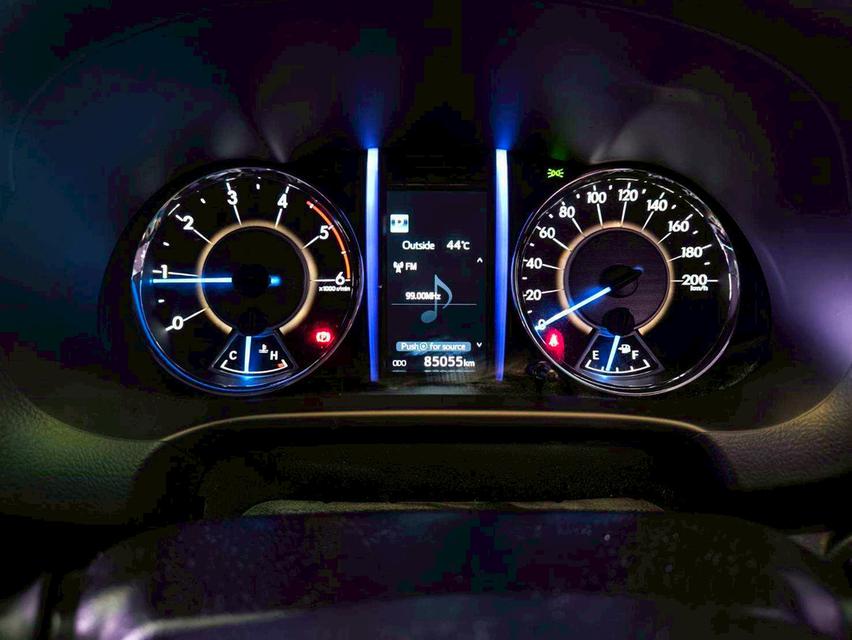 2020 TOYOTA FORTUNER 2.4 V 2WD SUV สีดำ เลขไมล์ 85055 กม. 19