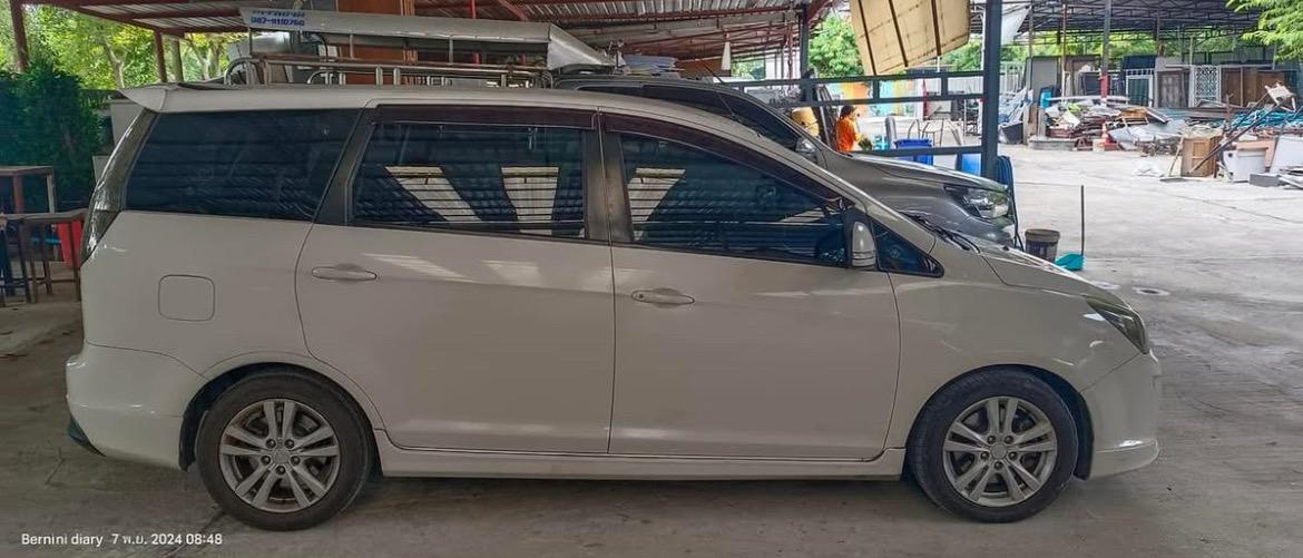 ขายรถ Proton Exora 2012 3