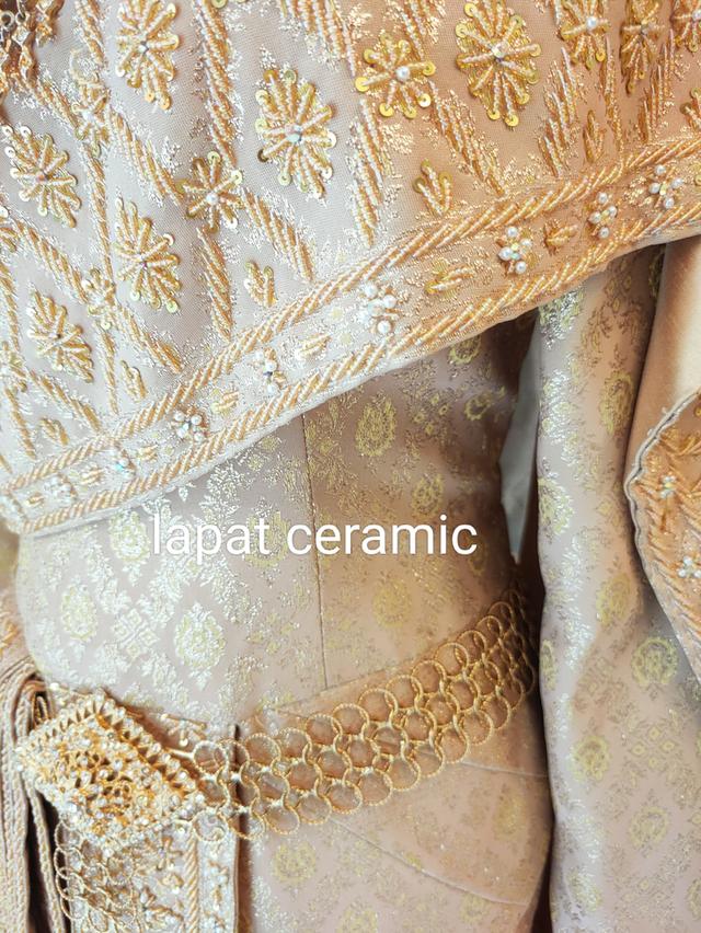 ชุดไทยศิวาลัยสีทองชุดใหม่ไม่เคยใช้งานไซน์L