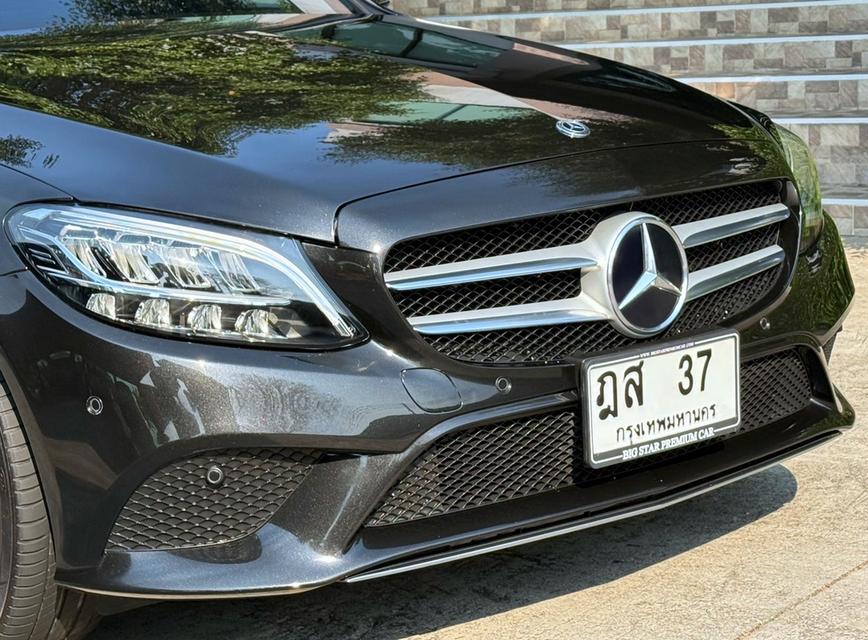 2020 BENZ C220D W205 รถออกศูนย์ BENZ THAILAND รถวิ่งน้อย เข้าศูนย์ทุกระยะ ไม่เคยมีอุบัติเหตุครับ รูปที่ 8