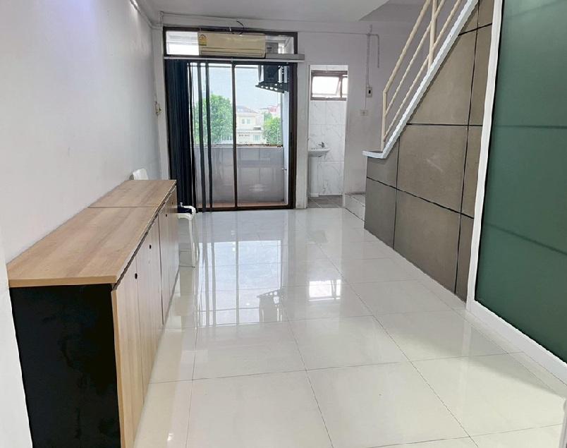 ให้เช่าอาคาร / Home Office 4.5 ชั้น / ทำเล ติดถนนพระราม 9 / ใกล้ เดอะไนท์ พระราม 9 8