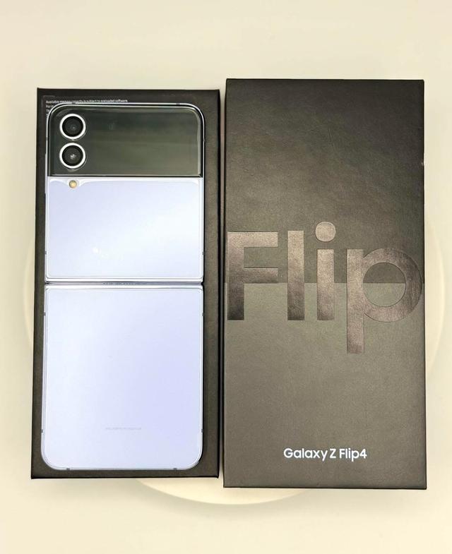 ส่งต่อ Samsung Galaxy Z Flip 4 เครื่องสวย อุปกรณ์ครบกล่อง 2