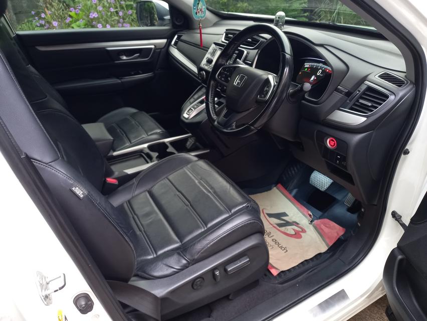 ขายรถยนต์ 7 ที่นั่งเครื่องดีเซล Honda CR-V 1.6E ปี2017 10