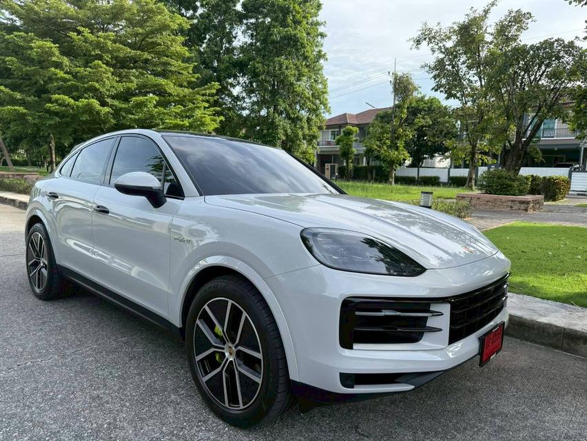 CAYENNE COUPE  2