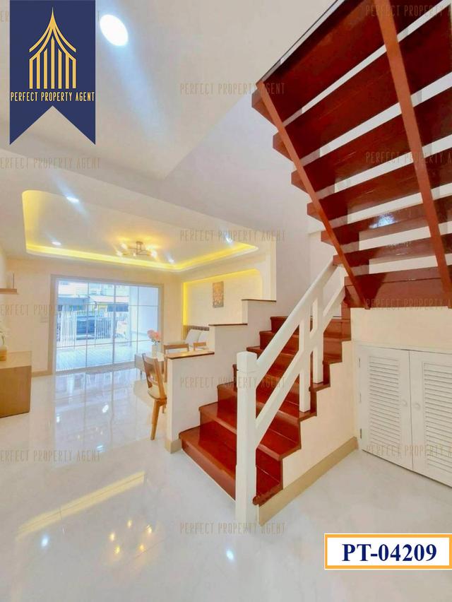 ทาวน์เฮ้าส์ดิเอมเมอรัลพาร์ค 2 ราคาย่อมเยาว์ 6