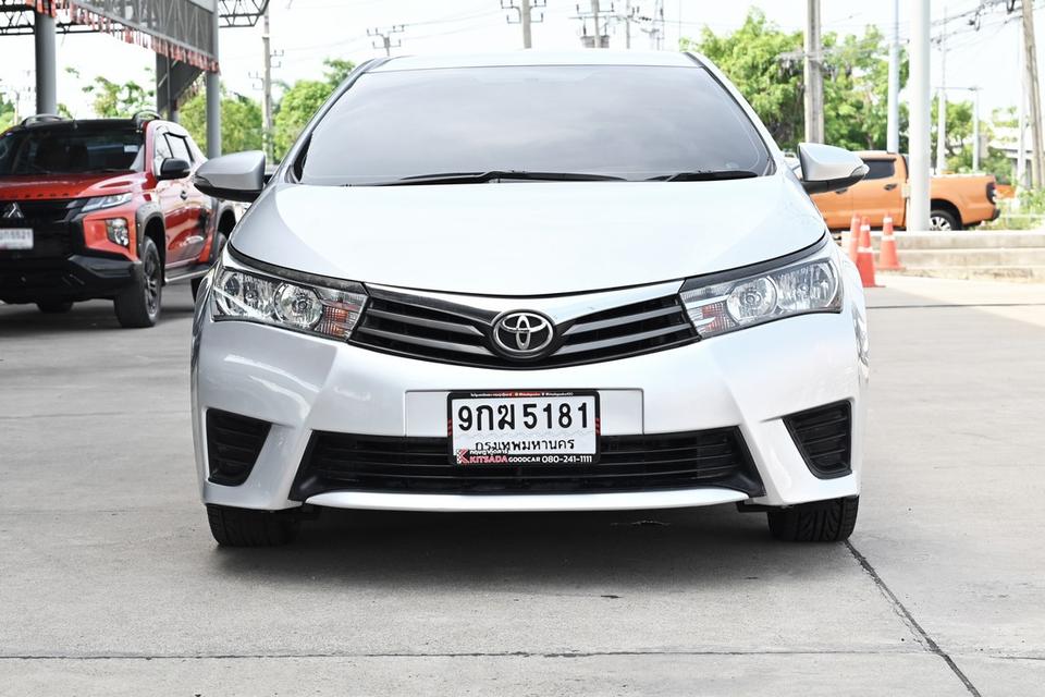 Toyota Corolla Altis 1.8 ( 2014 ) E Sedan