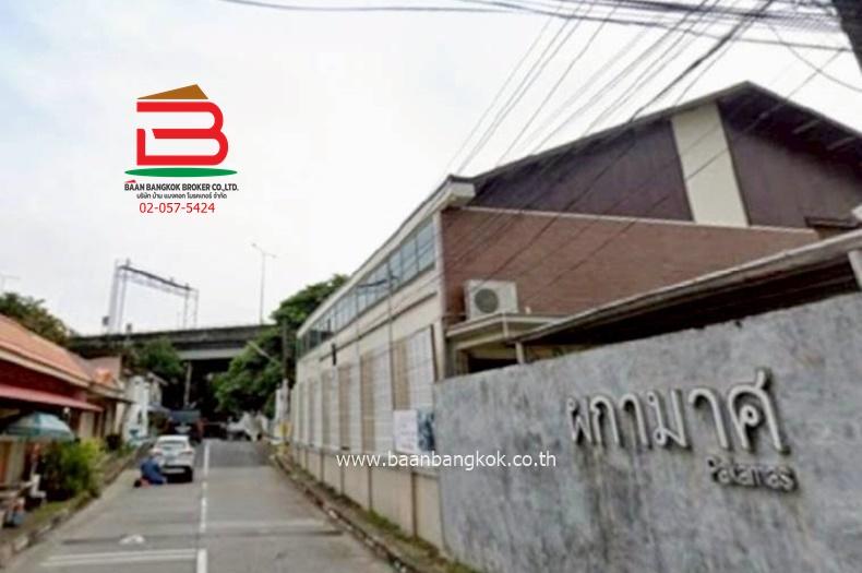 ที่ดินเปล่าในหมู่บ้านผกามาศ (St. Andrews International School ) เนื้อที่ 89.7 ตรว. แขวงสวนหลวง เขตสวนหลวง 11