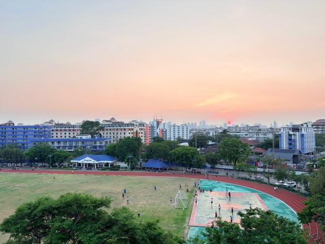 LUMPINI Condo Town บดินทรเดชา–รามคำแหง 15