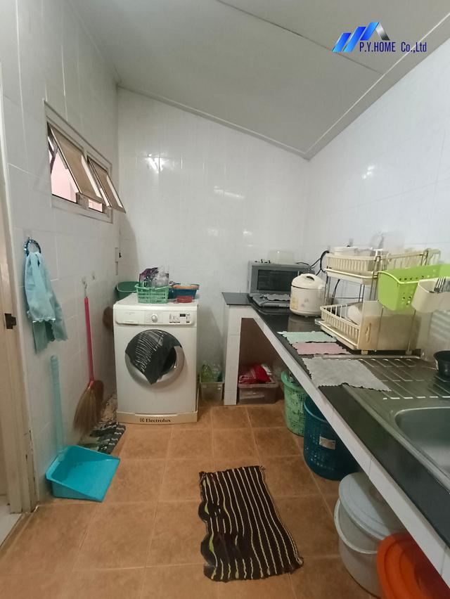 ขายทาวน์เฮ้าส์ หมู่บ้านซื่อตรงสายไหม บ้านเลขที่ 31/338 ซอย 36 ต.ลาดสวาย อ.ลำลูกกา จ.ปทุมธานี 16