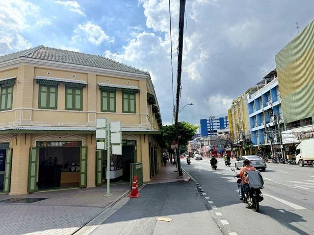 MRT วัดมังกร 800 ม. ไชน่าทาวน์ เยาวราช 700 ม.ให้เช่าอาคารพาณิชย์ 2 ชั้น ย่านเยาวราช คนพลุกพล่าน เดินทางสะดวก รพ.กลาง 800 1