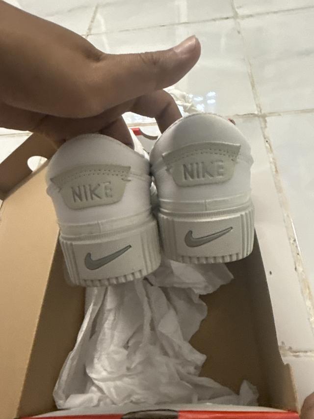 รองเท้า Nike court legacy lift รูปที่ 5