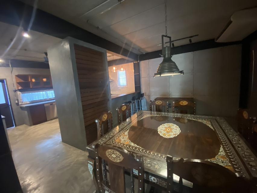 or Rent : House sukhumvit71, 250sqm, 70,000thb/month Contact Line ID : 2424yusuke 4