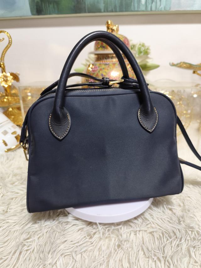 👜 [USED] Valentino Garavani Sport Tote Bagกระเป๋าถือและสะพายข้างแบรนด์หรู Valentino Garavani รูปที่ 7