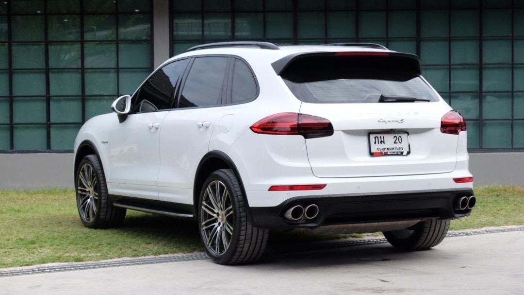 PORSCHE CAYENNE 3.0 S E-HYBRID  ปี 2015 รหัส KN20 7