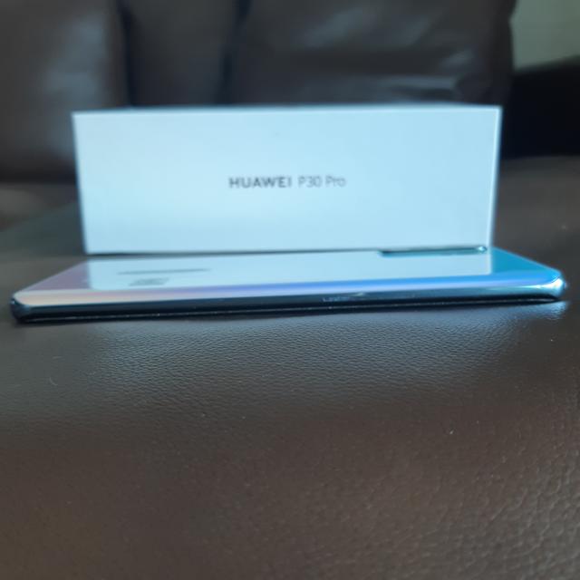 ขาย มือถือ Huawei P30 Pro มือสอง สภาพใหม่ อุปกรณ์ครบ    (แรม6/128Gb)   สี Breathing Crystal 5