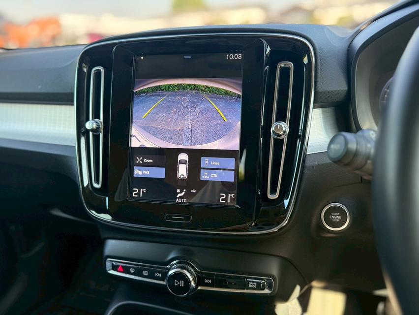 Volvo XC40 T4 เบนซิน ล้วน (MY2020) รูปที่ 10