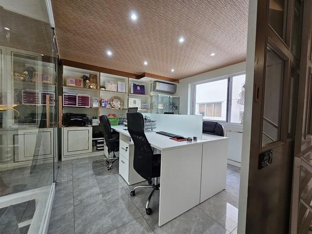 PP466 ขายโฮมออฟฟิศ 3.5 ชั้น โครงการ ดิสทริค เอกมัย-รามอินทรา DISTRICT Ekkamai-Ramintra ซอยรามอินทรา 40 บ้านสวย เหมาะซื้ออยู่อาศัยทำออฟฟิศ ไลฟ์สด ขายขอ 4