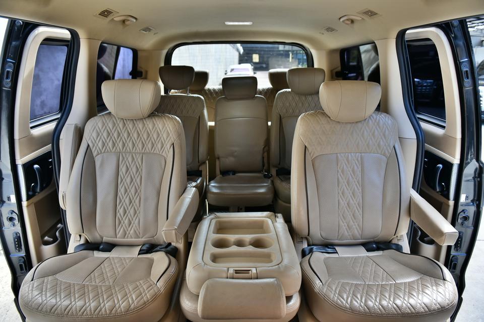🎊"FULL OPTION HYUNDAI H1 รุ่นพิเศษ BLACK SERIES ทะเบียนคืน"🎊 รูปที่ 9