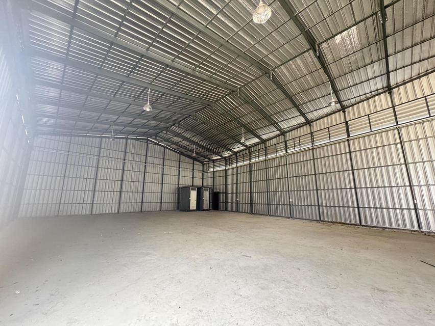 ให้เช่า โกดังสำเร็จรูป 11โกดัง 300-900 ตรม พื้นที่รวมกว่า 5,000 ตรม.บางละมุง 6