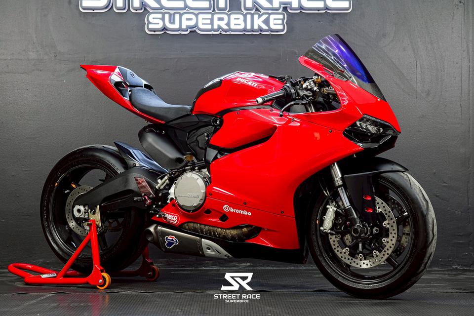 Ducati 899 panigale 2015  ของแต่งสุดทาง ล้อ BST ราคาเงินสด  279,000 บาท