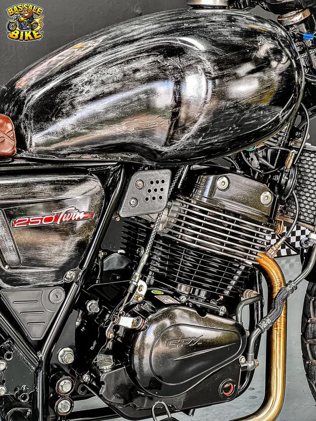 2019 GPX LEGEND 250TWIN  18