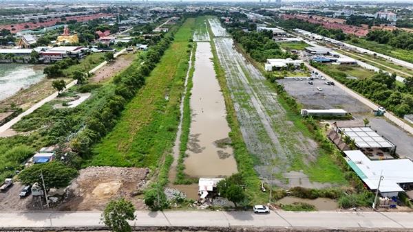 ที่ดิน 23 ไร่ คลอง 3 คลองหลวง ทำเลเด่น เหมาะลงทุนหรือพัฒนาโครงการ โทร 064-5939524 6