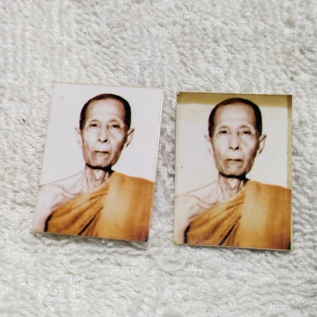 รูปถ่ายกระดาษหนังไก่ ภาพสี หลวงปู่โต๊ะ วัดประดู่ฉีมพลี ปี 2522 หลังปั้มหมึกแดงตรายางขนาด 1 นิ้วจำนวน 2 ภาพประกันแท้ รูปที่ 7