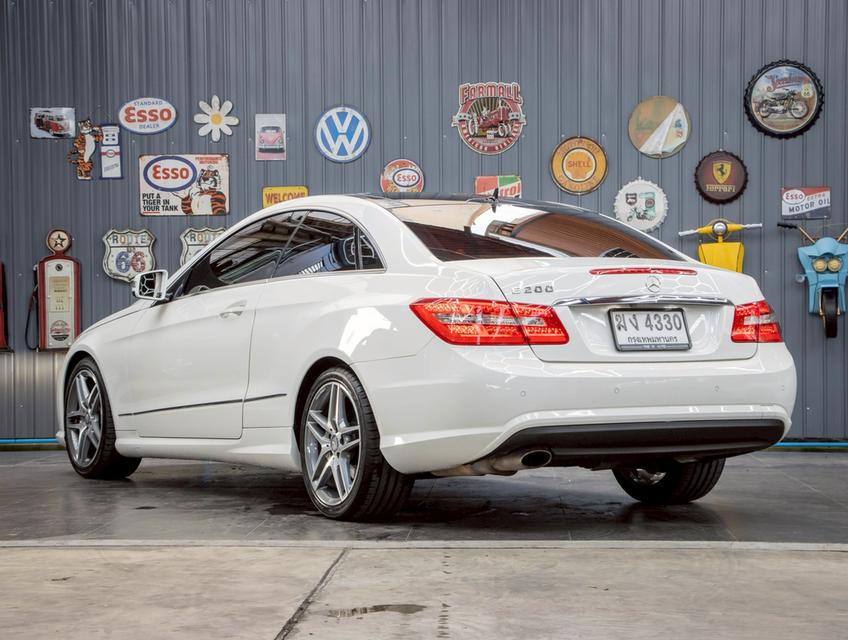 BENZ E200 1.8 CGI COUPE ปี2013รถบ้านแท้  มือเดียว ใช้งานน้อย 2