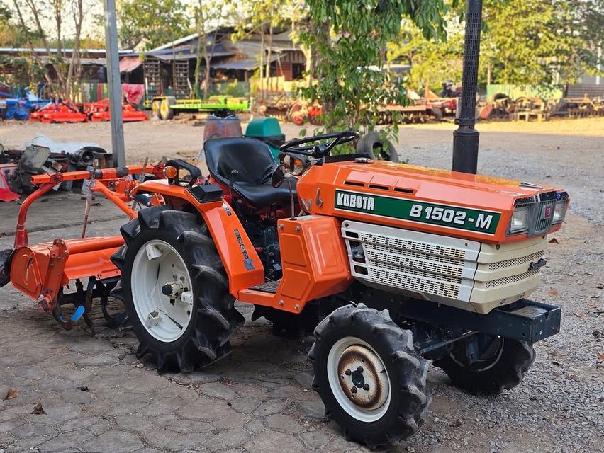 ขายรถไถ Kubota B1502 มือสอง 4