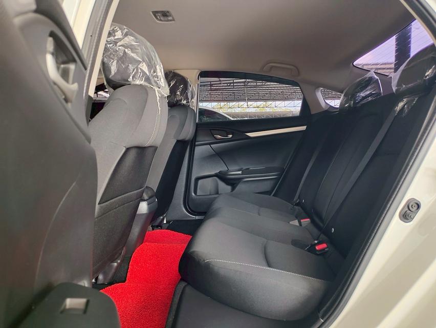 🚗HONDA CIVIC FC 1.8 E ปี 2016🚗 10