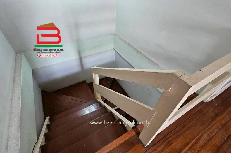 ขายบ้านแฝด 2 ชั้น หมู่บ้านเคหะธนบุรี 1 (ใกล้โลตัสพระราม 2) เนื้อที่ 49 ตรว. แขวงแสมดำ เขตบางขุนเทียน 8