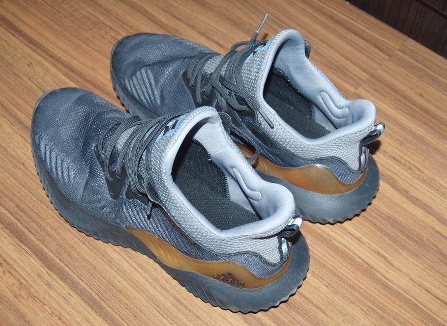 ์รองเท้า Adidas Sneaker size US10 รูปที่ 3