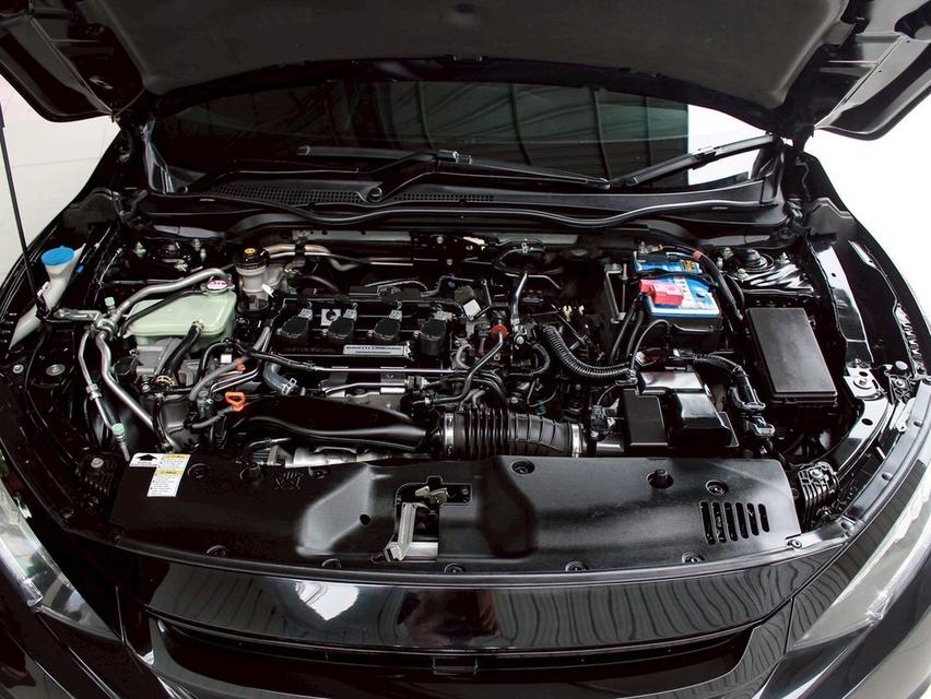 รหัสรถ WRT2160 HONDA CIVIC, 1.5 TURBO RS ปี 2018 7