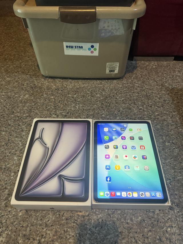 ขายๆๆๆถูกๆๆiPadAir11นิ้ว M3 สีSpace Gray 256กิ๊กมีล่องอีมี่ตรง Wifi Only ( แบต100%รอบชาดแค่12เองหายากมากๆเหลือเยอะแบบนี้ ) ใช้งานดีทุกๆฟังชั่นสูนTrueท