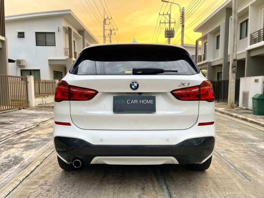 ลดราคา!!! ปี2017 BMW X1 M SPORT ดีเซล รถมือเดียวออกห้าง รูปที่ 6