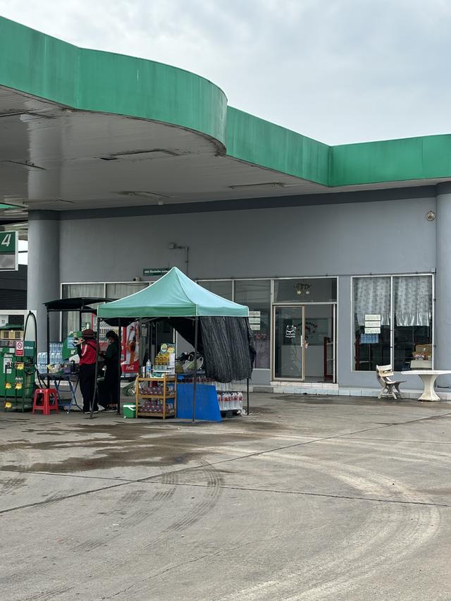 ให้เช่ามินิมาร์ทในปั๊มน้ำมันพีที 2