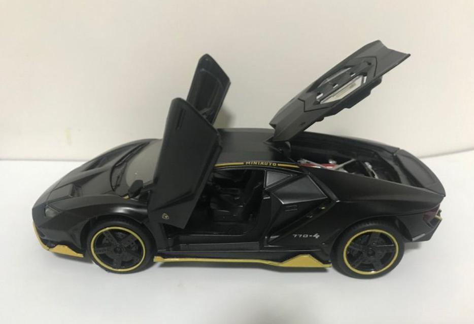 โมเดลรถ Lamborghini Centenario 1