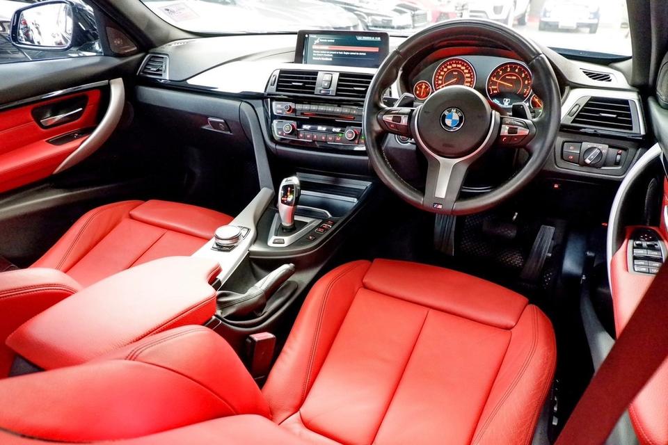 BMW 330e M-Sport ปี 2018 9