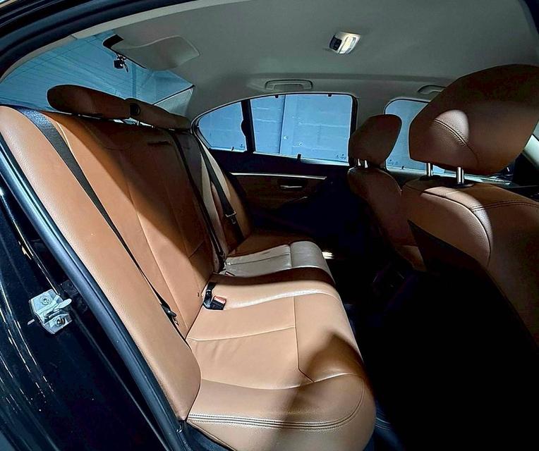 BMW 330e Luxury LCI(F30)ปี 2016488,000 รูปที่ 7