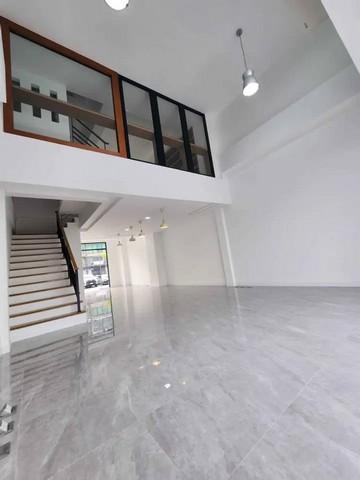 ให้เช่าโฮมออฟฟิส 3.5 ชั้น 31.3 ตร.ว. โครงการ H-Cape Biz Sector อ่อนนุช สุขาภิบาล 2 3