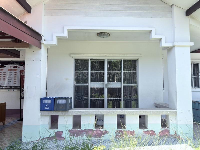 ขายบ้านเดี่ยว ชั้นเดียว ย่านหางดง หมู่บ้านธารอิงดอย หลังไปรษณีย์หางดง บ้านอยู่สุดซอย เงียบสงบ หน้าบ้านเป็นสนามหญ้า ไม่ชนใคร 8