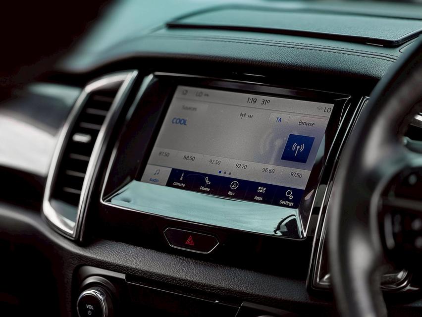 🚘 FORD Everest titanium Plus 2.0 Turbo ดีเชล ปี2019 รูปที่ 13