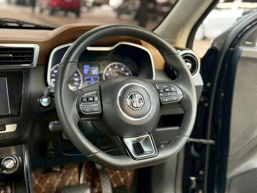 รถครอบครัวสภาพป้ายแดง ออพชั่นจัดเต็ม ท็อปสุดในรุ่น MG ZS 1.5 X+ SUNROOF ปี2018 14