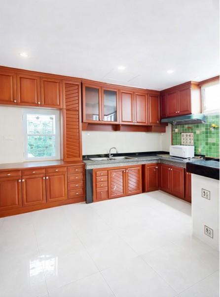 เดอะมอลล์ บางกะปิ 2 กม. บ้านเดี่ยว 2ชั้น 5นอน 5แอร์ 45 ตร.ว. 340 ตร.ม. รถไฟฟ้าสายสีเหลือง แยกลำสาลี 950 ม. 3