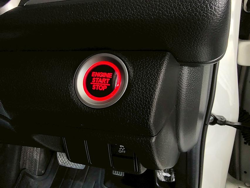 🚗HONDA CIVIC FC 1.8 EL เกียร์ ปี 2017🚗 ฟรีดาวน์ 15