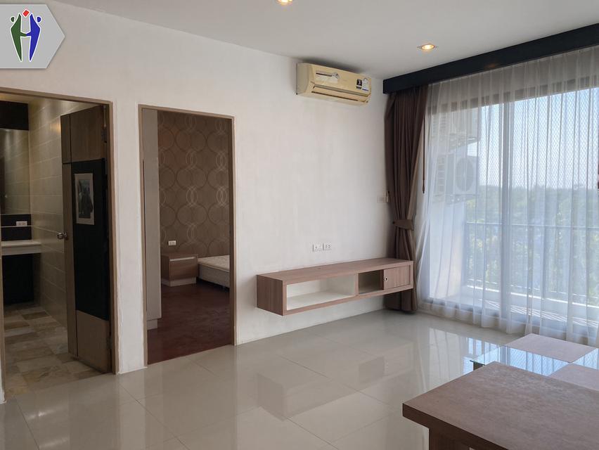 ให้เช่า เดอะ กรีน ลีฟวิ่ง คอนโด 10,000 บาท • ขนาด 50 ตารางเมตร • 1ห้องนอน 1ห้องน้ำ ห้องนั่งเล่น • โซฟา, ทีวี,เครื่องปรับอากาศ • ระเบียง • สระว่ายน้ำแล 3