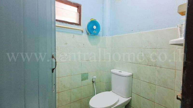 บ้านแฝด หมู่บ้าน ร่วมใจมีสุข บางละมุง ราคาถูกสุดในโครงการ 13