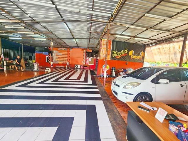 โชว์รูม ร้านค้าที่พักลูกค้า 1 ไร่ 1,600ตร.ม. ห้องเคลือบแก้ว 6นอน 6น้ำ เดอะมอลล์บางกะปิ 1กม. ใกล้ศูนย์การค้าบางกะปิ 1