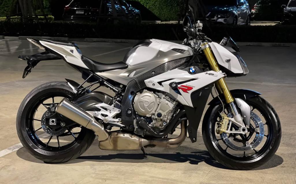 BMW S 1000 R สีขาว ปี 2015 3