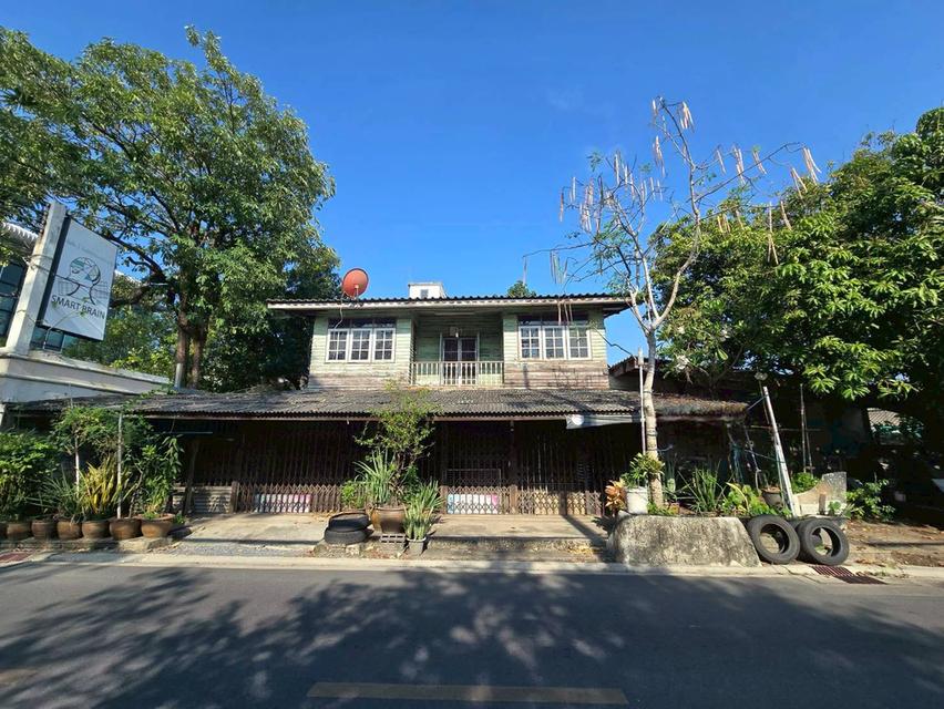 ขายบ้านไม้ 2 ชั้น ทำเลดี เหมาะลงทุน ใกล้ APL รามคำแหง (N.2011) 1